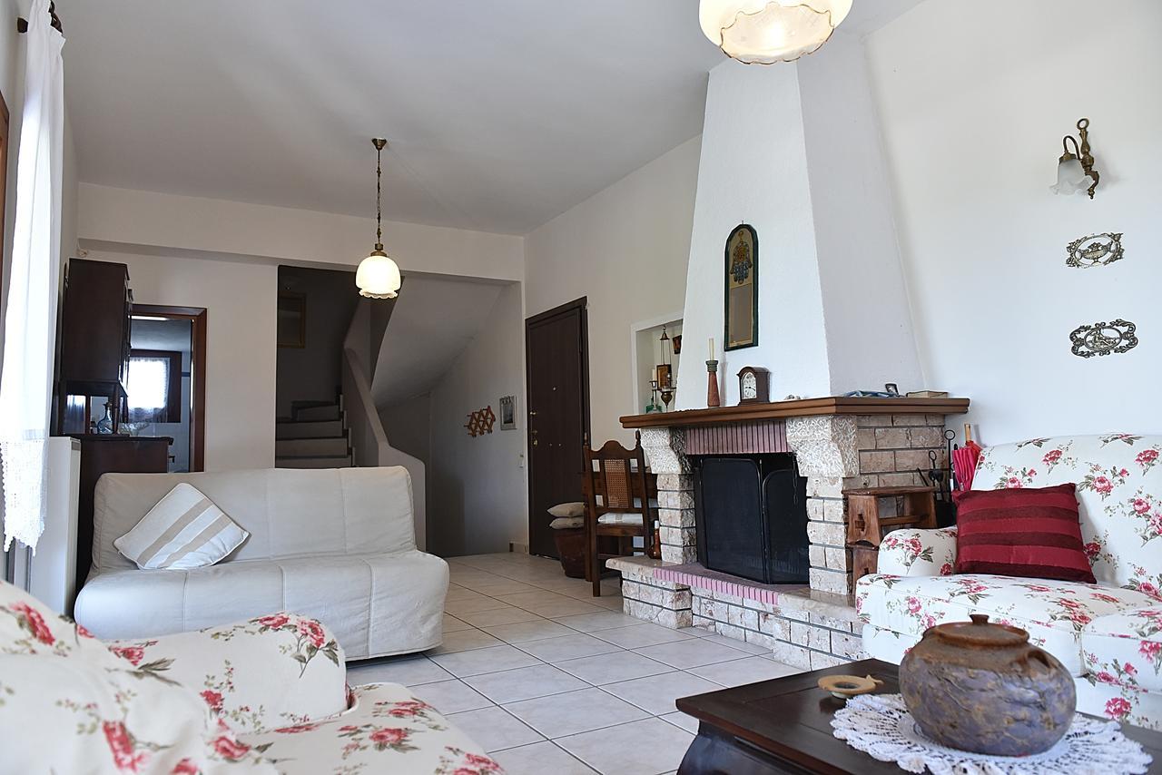 Nature Villa Gerakini Extérieur photo